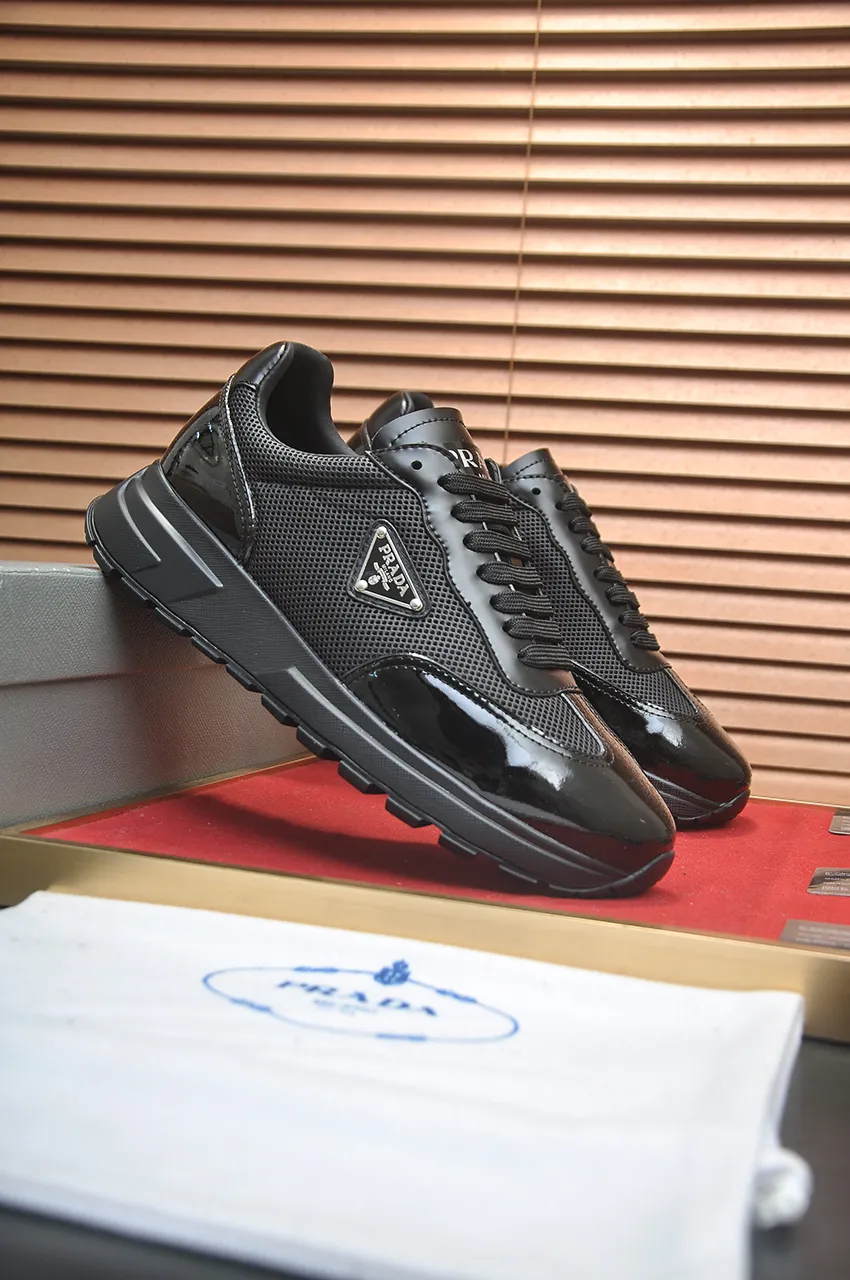Men's shoes 💰580💶【PRADA】Top original, new season, high quality original goods, top imported calfskin with original imported glue, imported cowhide inside with original cowhide feet, original outsole! Quality guaranteed! Code 38-45 (45 customized)